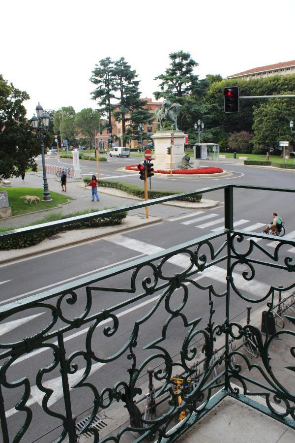 Appartamento Tiffany Brescia Bagian luar foto